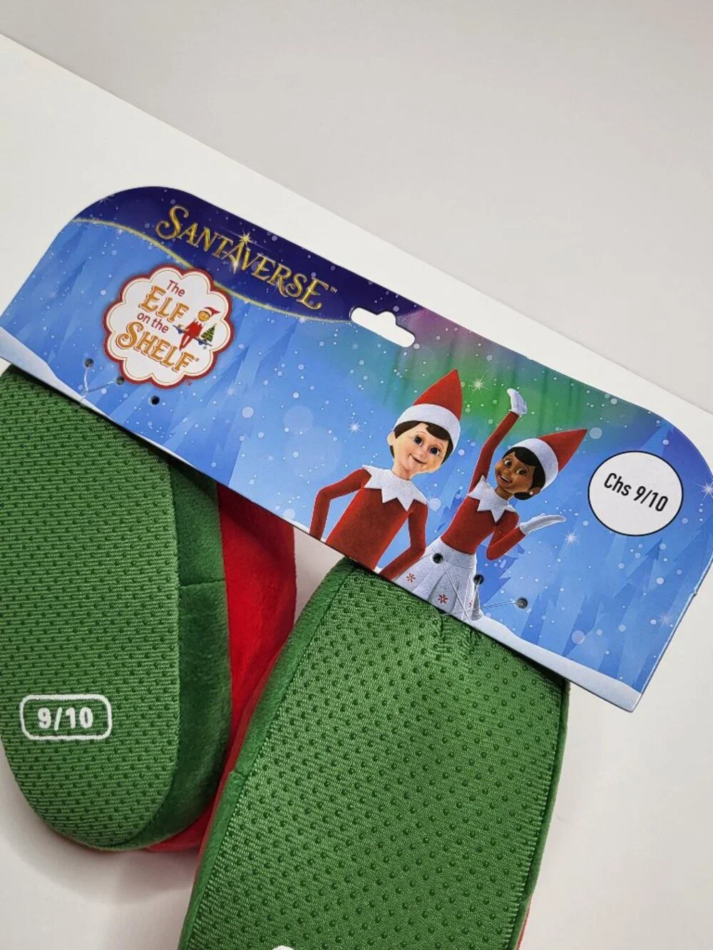 ELF Slippers Santaverse Size 9 / 10 Unisex Kids Christmas Holiday Plush Footwear